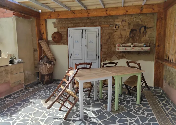 ブスポッタイ ベッド・アンド・ブレックファスト カブラス